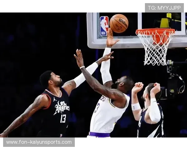 湖人爆冷胜快船！，湖人险胜快船